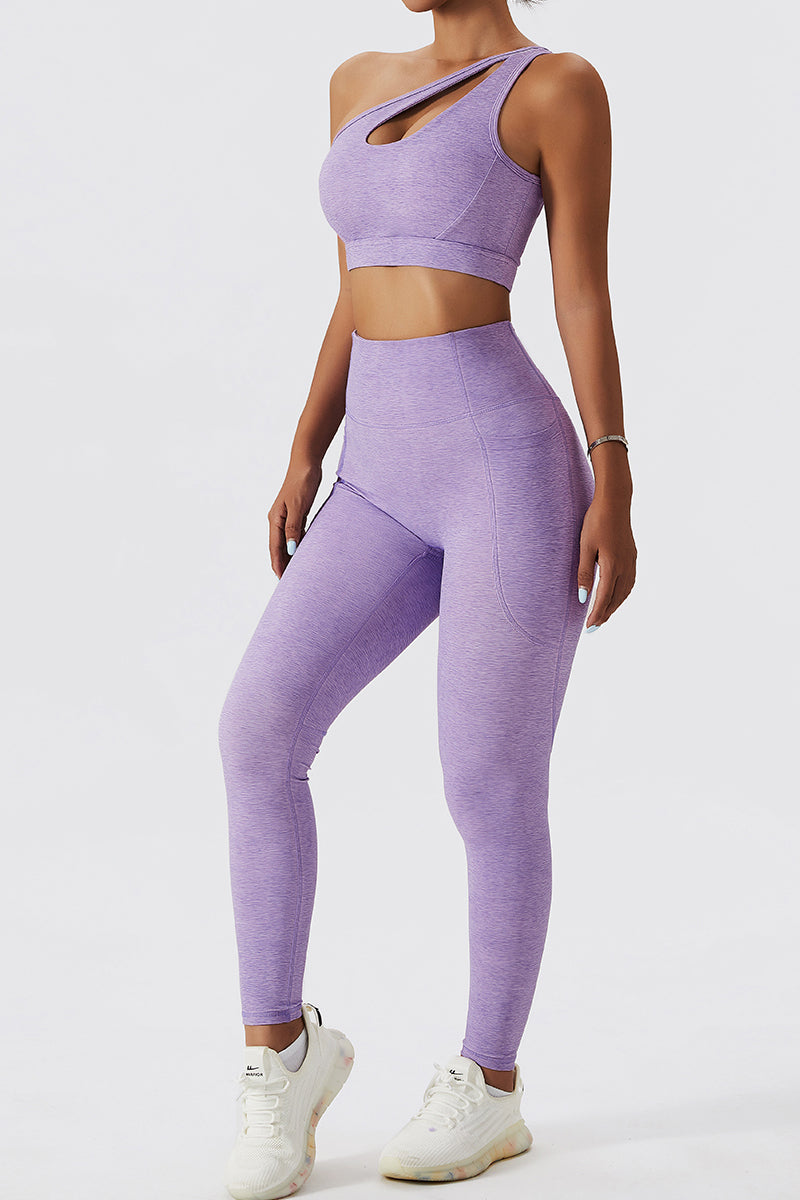 Butt-Sculpting Leggings with Pockets by bornfocus