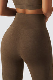 Butt-Sculpting Leggings with Pockets by bornfocus