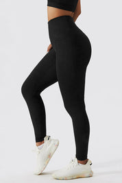 Butt-Sculpting Leggings with Pockets by bornfocus