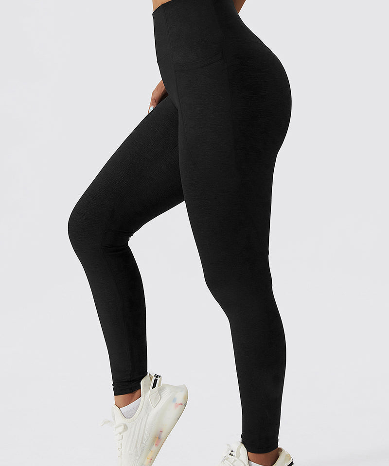 Butt-Sculpting Leggings with Pockets by bornfocus