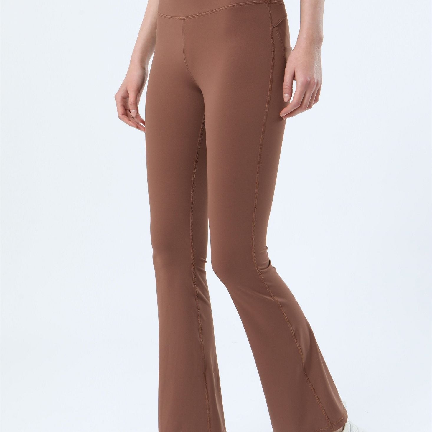 Yoga Pants With Back Pockets by bornfocus