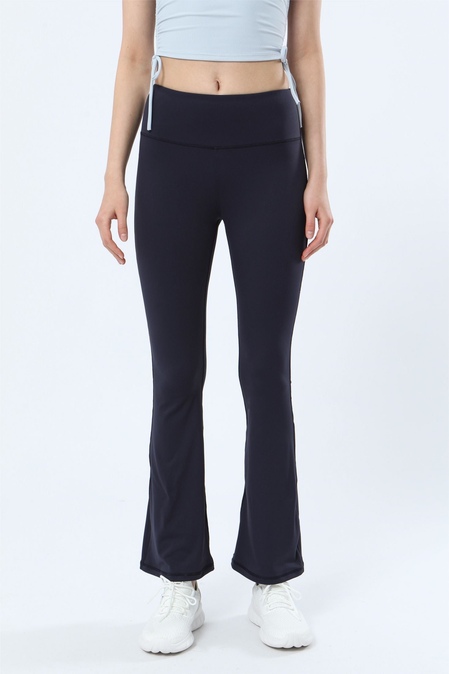 Yoga Pants With Back Pockets by bornfocus