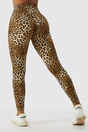 Leopard Seamless Scrunch Leggings by bornfocus