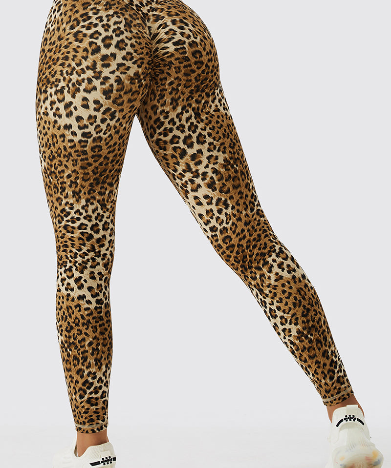 Leopard Seamless Scrunch Leggings by bornfocus