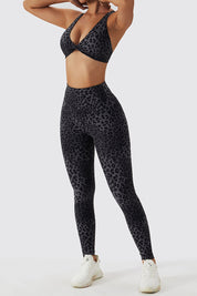 Leopard Seamless Scrunch Leggings by bornfocus