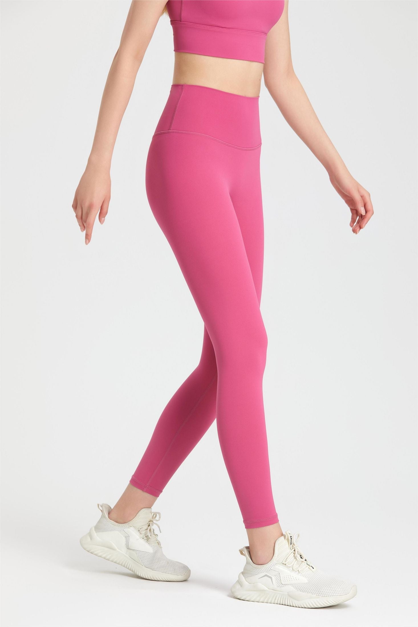 No Front Seam High-Rise Leggings by bornfocus