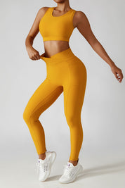 Ribbed V-Waist Legging with Pockets by bornfocus