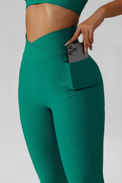 Ribbed V-Waist Legging with Pockets by bornfocus