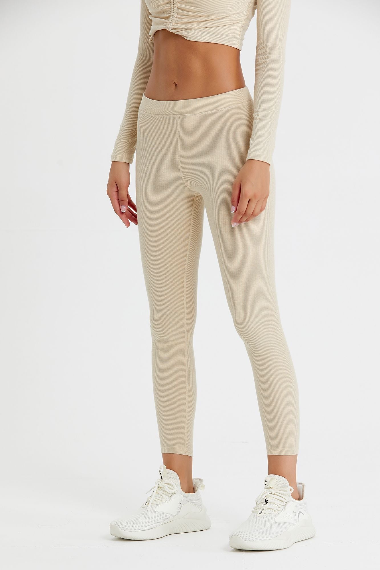 Ribbed Mid-Waist Workout Leggings by bornfocus