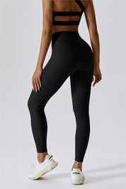 Ribbed V-Waist Butt Sculpting Leggings by bornfocus