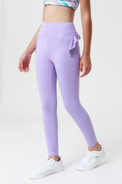 Scalloped Edge Ballet Leggings by bornfocus