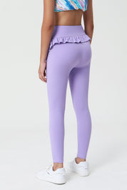 Scalloped Edge Ballet Leggings by bornfocus