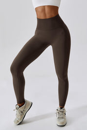 Seamless Butt Contouring Leggings by bornfocus