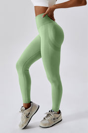 Seamless Butt Contouring Leggings by bornfocus