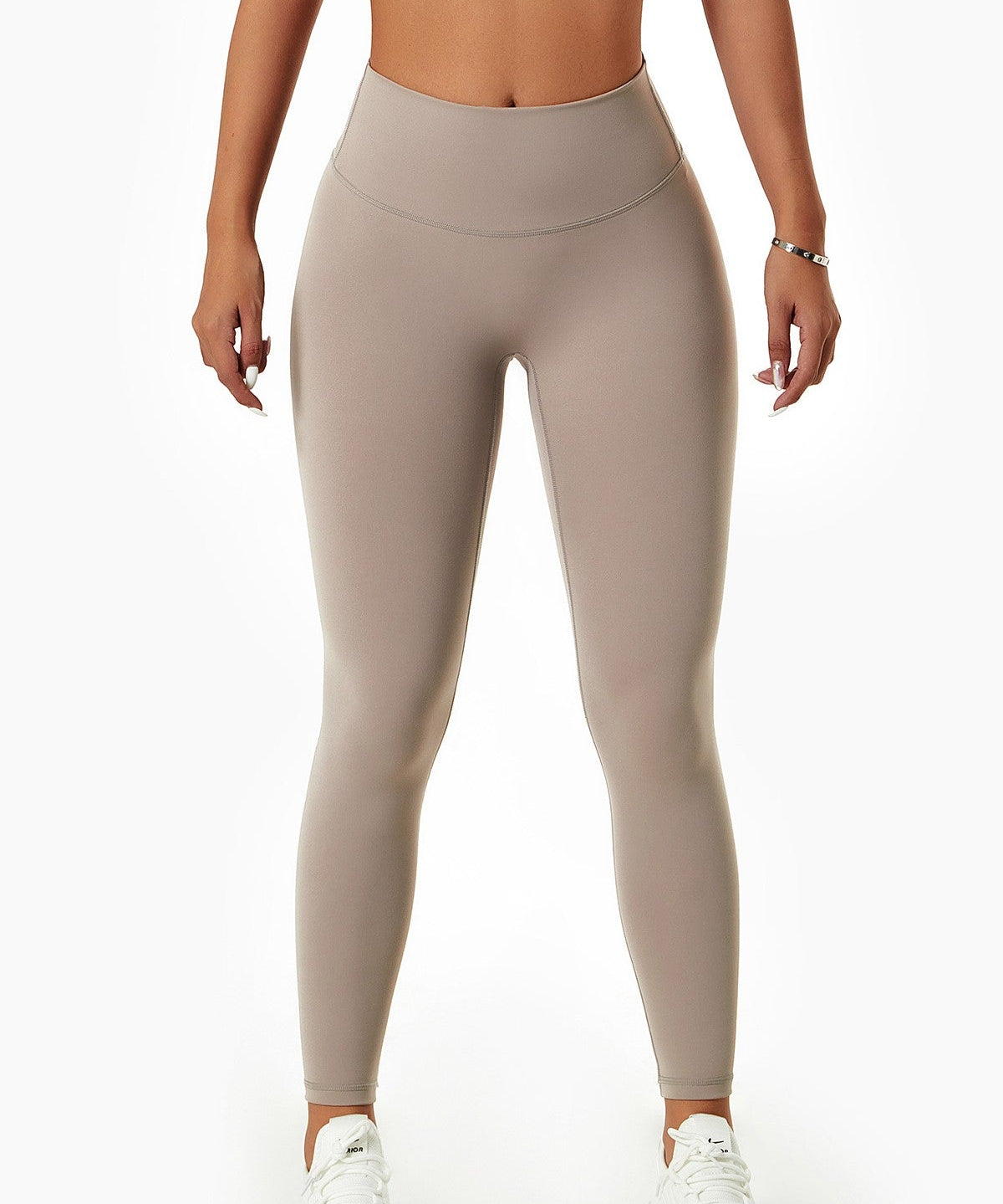 No Front Seam Butt-Sculpting Leggings by bornfocus