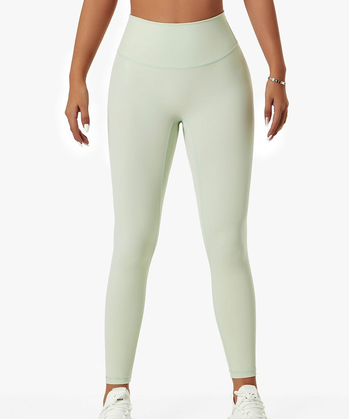 No Front Seam Butt-Sculpting Leggings by bornfocus