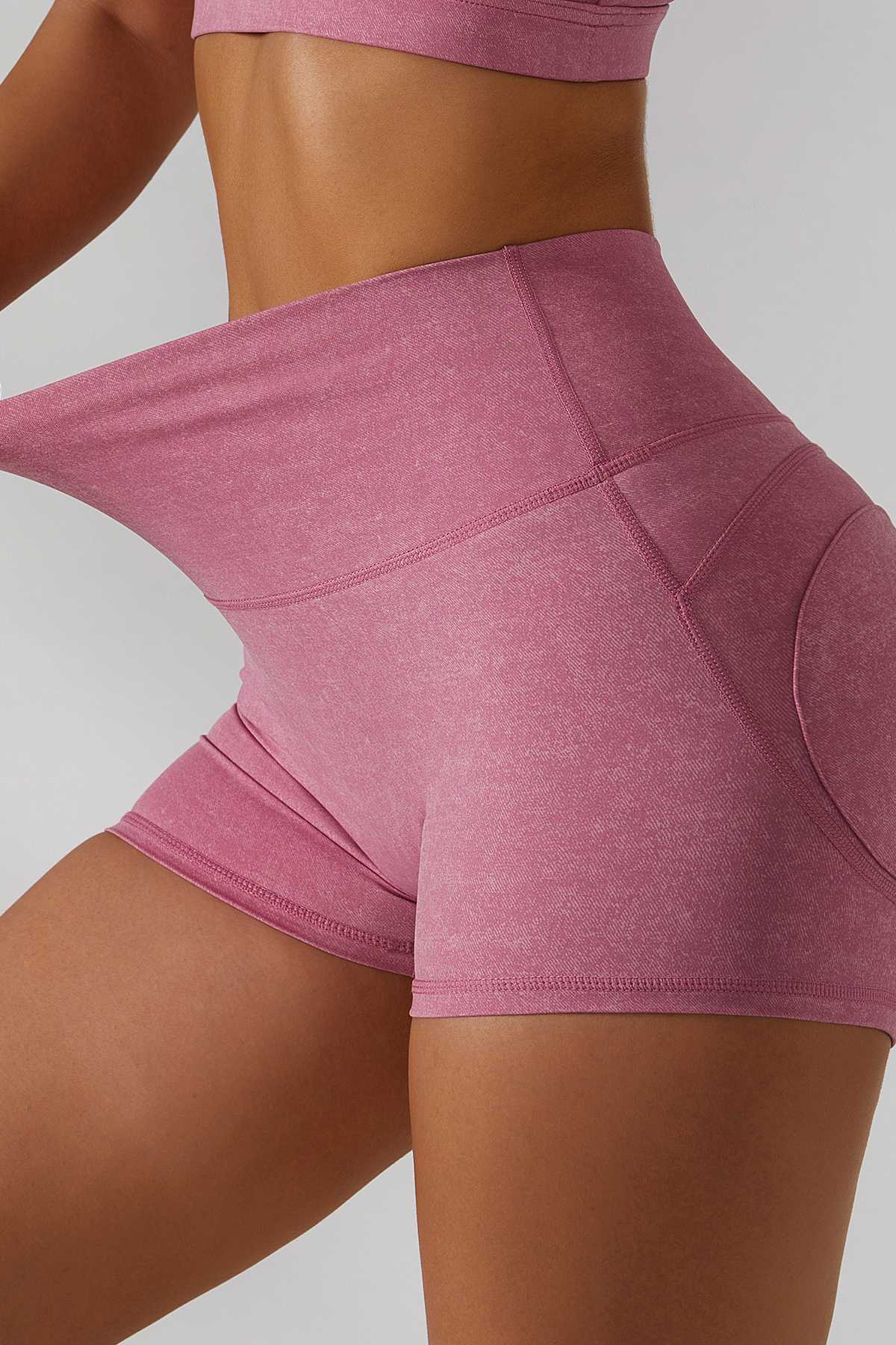 High Rise Seamless Butt-Sculpting Shorts by bornfocus