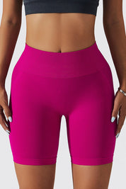 Seamless Scrunch Cycling Shorts by bornfocus