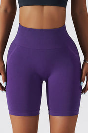 Seamless Scrunch Cycling Shorts by bornfocus