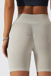 Seamless Scrunch Cycling Shorts by bornfocus