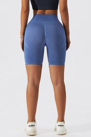 Seamless Scrunch Cycling Shorts by bornfocus