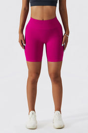 Seamless Scrunch Cycling Shorts by bornfocus