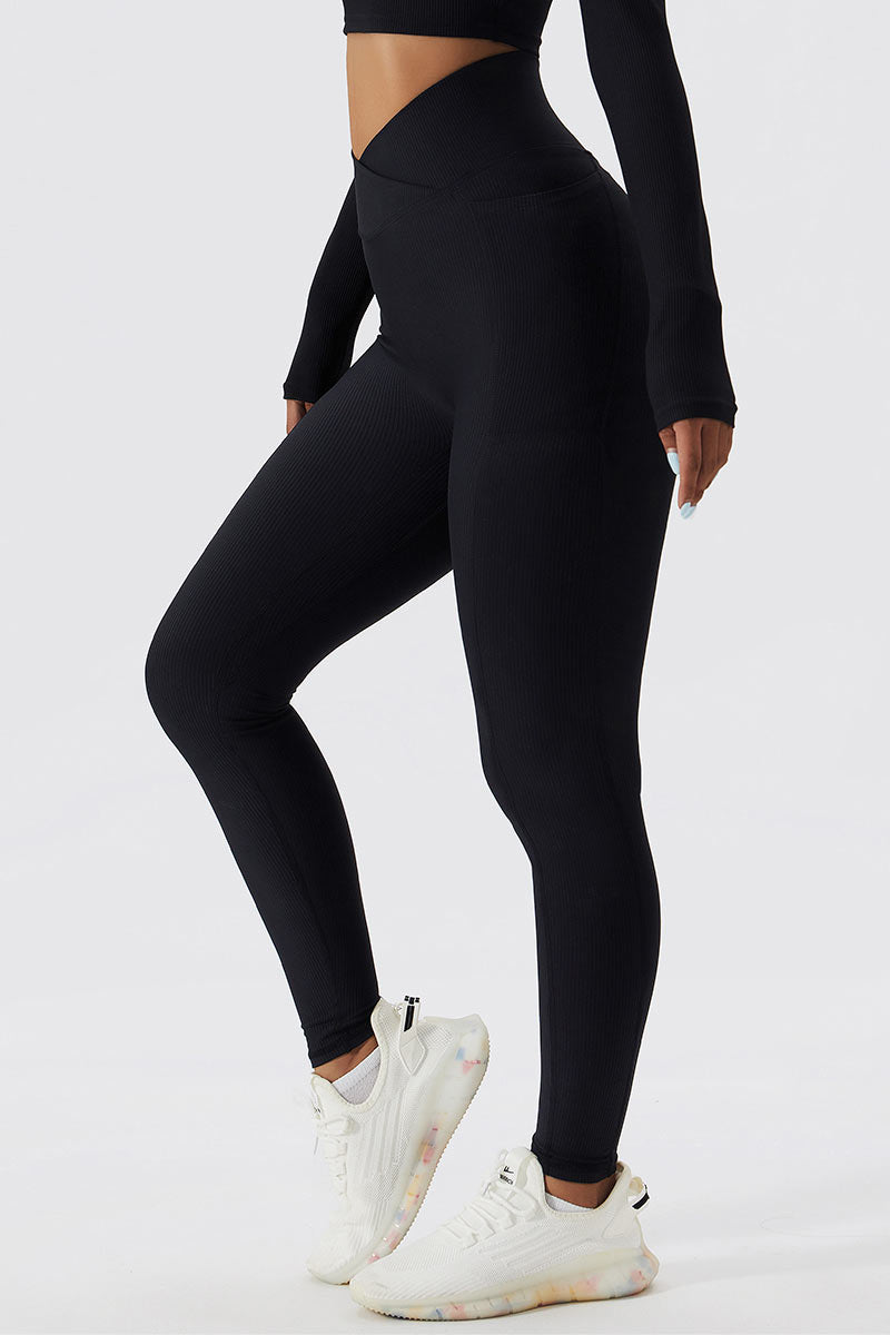 Ribbed V-Cross Leggings with Pockets by bornfocus