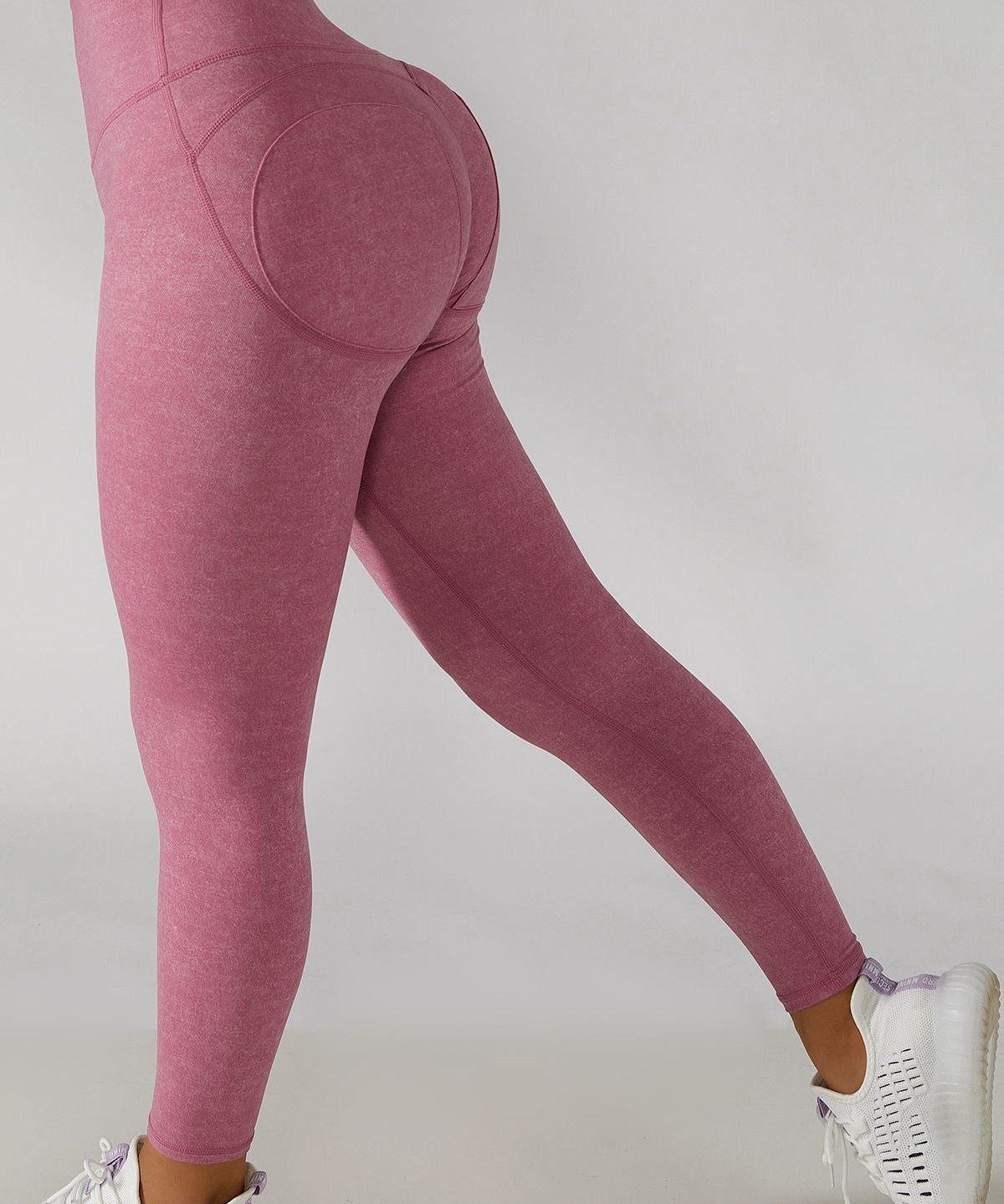 No Front Seam Butt-Sculpt Leggings by bornfocus