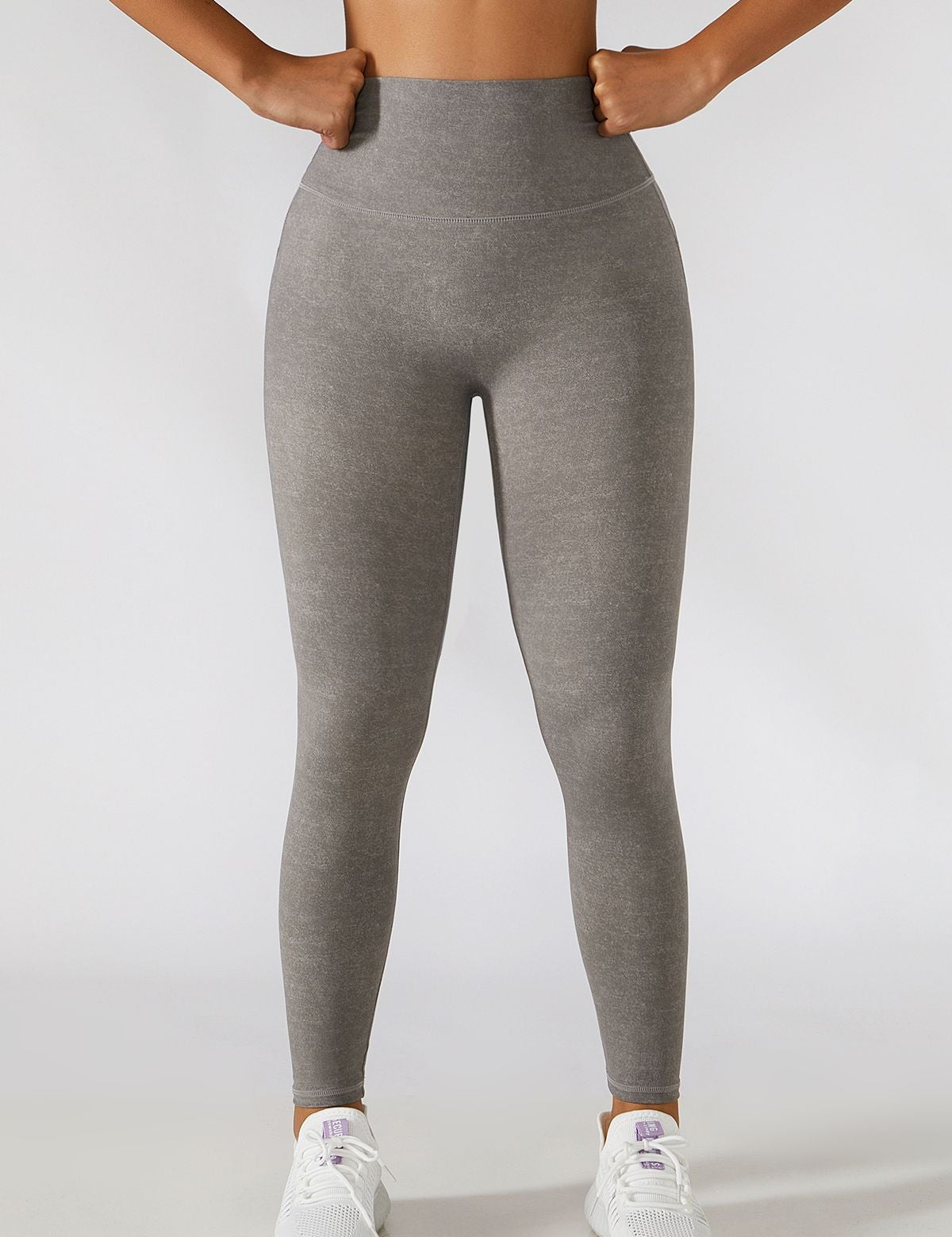 No Front Seam Butt-Sculpt Leggings by bornfocus