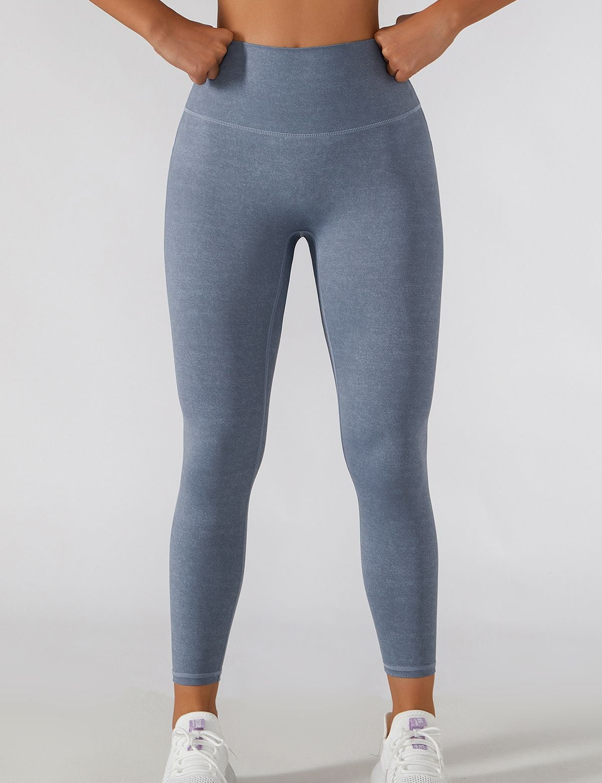 No Front Seam Butt-Sculpt Leggings by bornfocus