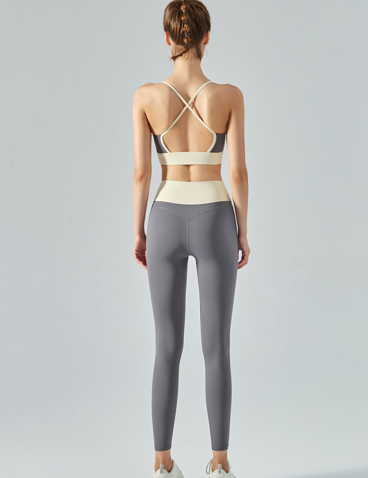 Colorblock Strappy Bra & Leggings Activewear Set by bornfocus