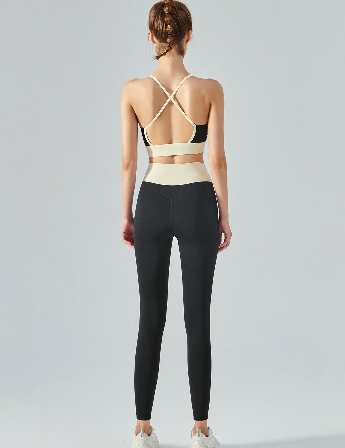 Colorblock Strappy Bra & Leggings Activewear Set by bornfocus