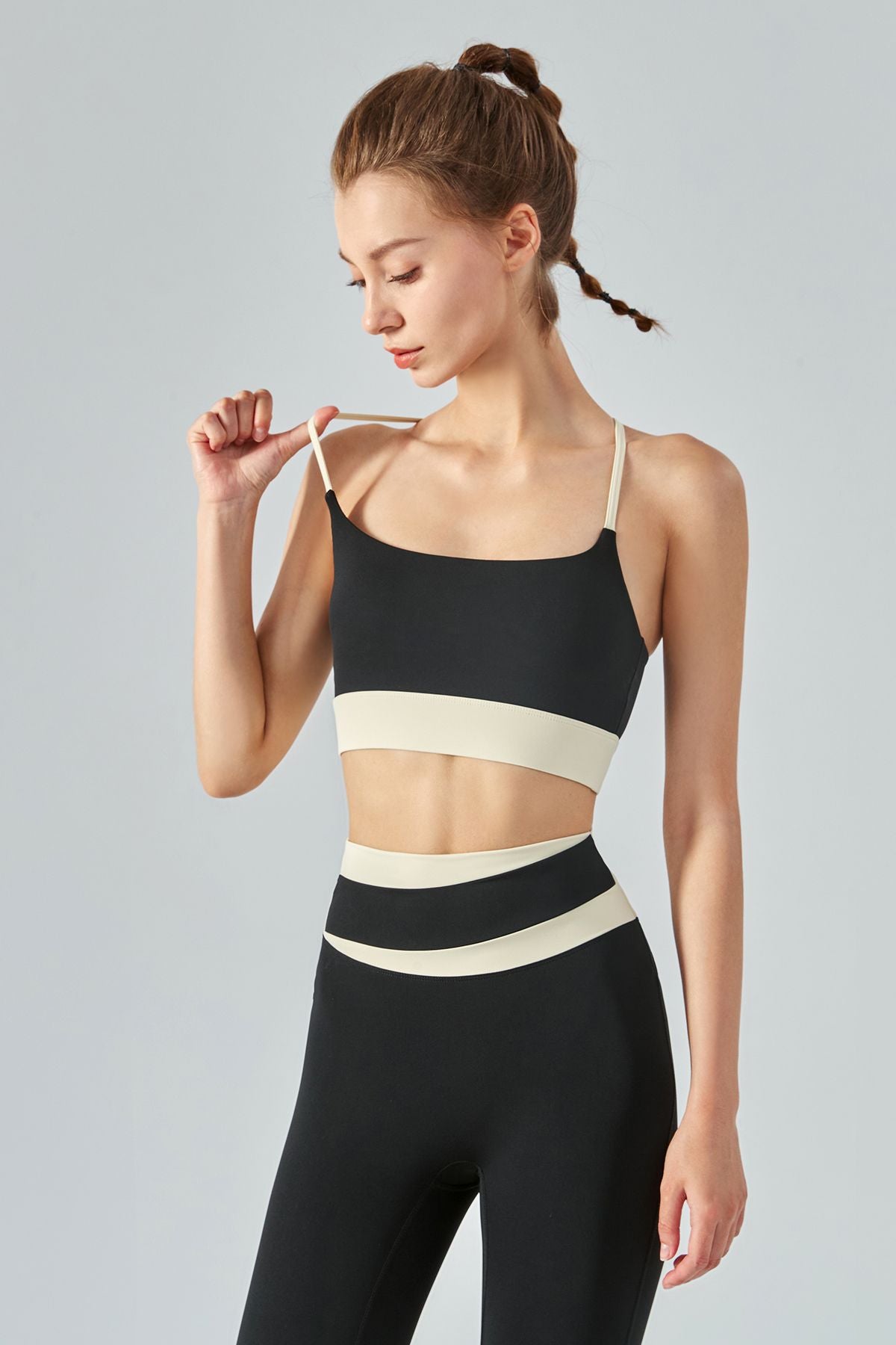 Colorblock Strappy Bra & Leggings Activewear Set by bornfocus