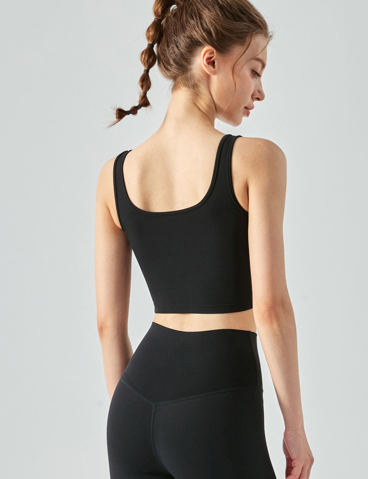 U-Shape Backless Sports Bra by bornfocus