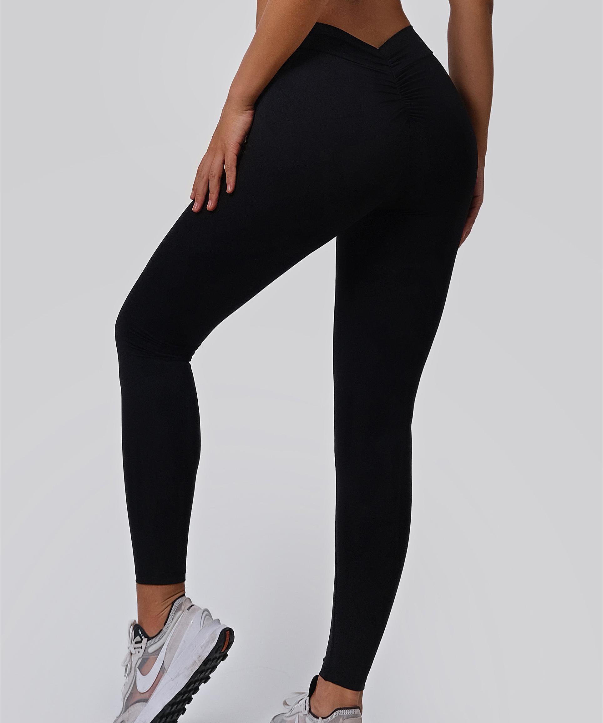 V-Back Scrunch Leggings by bornfocus