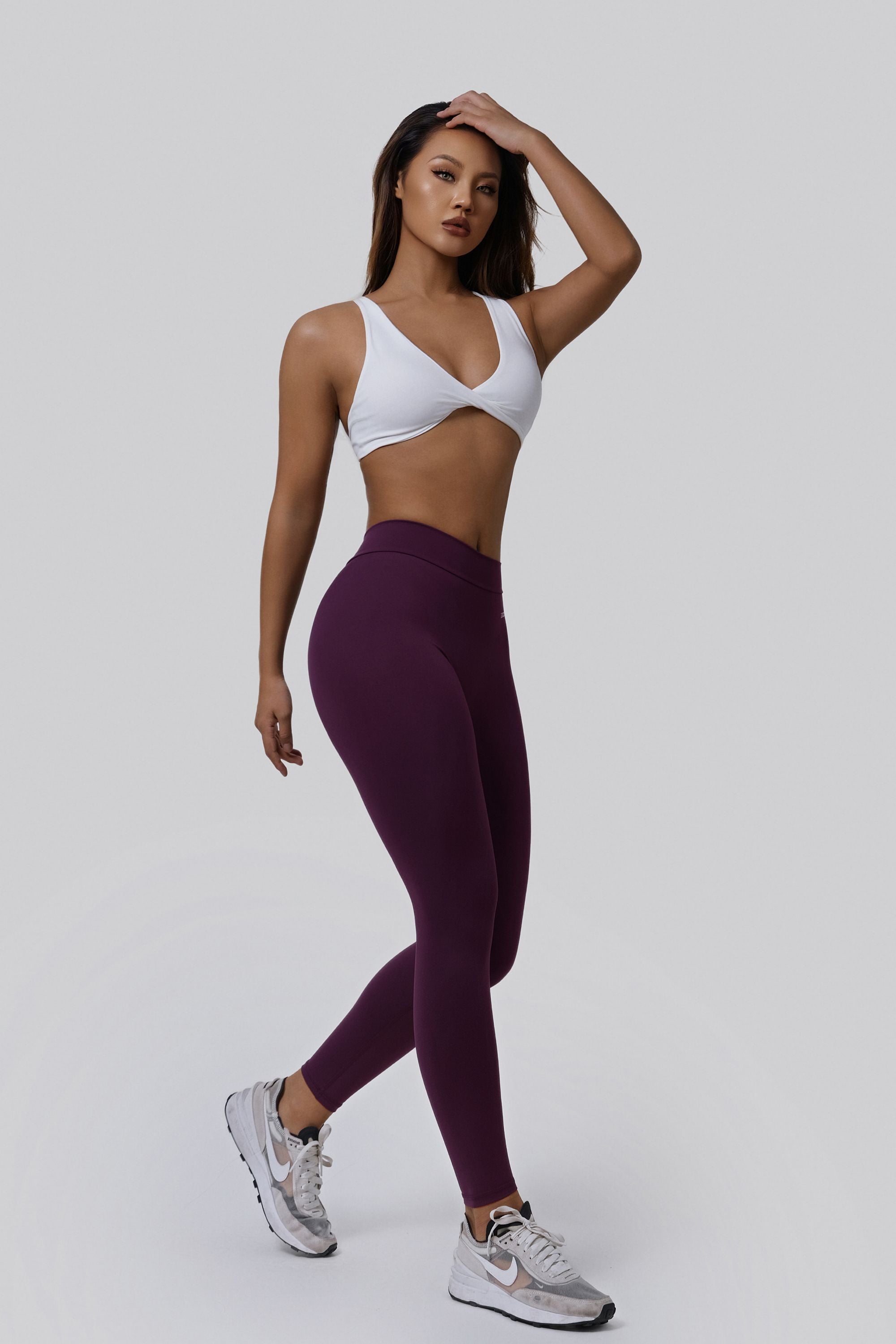 V-Back Scrunch Leggings by bornfocus