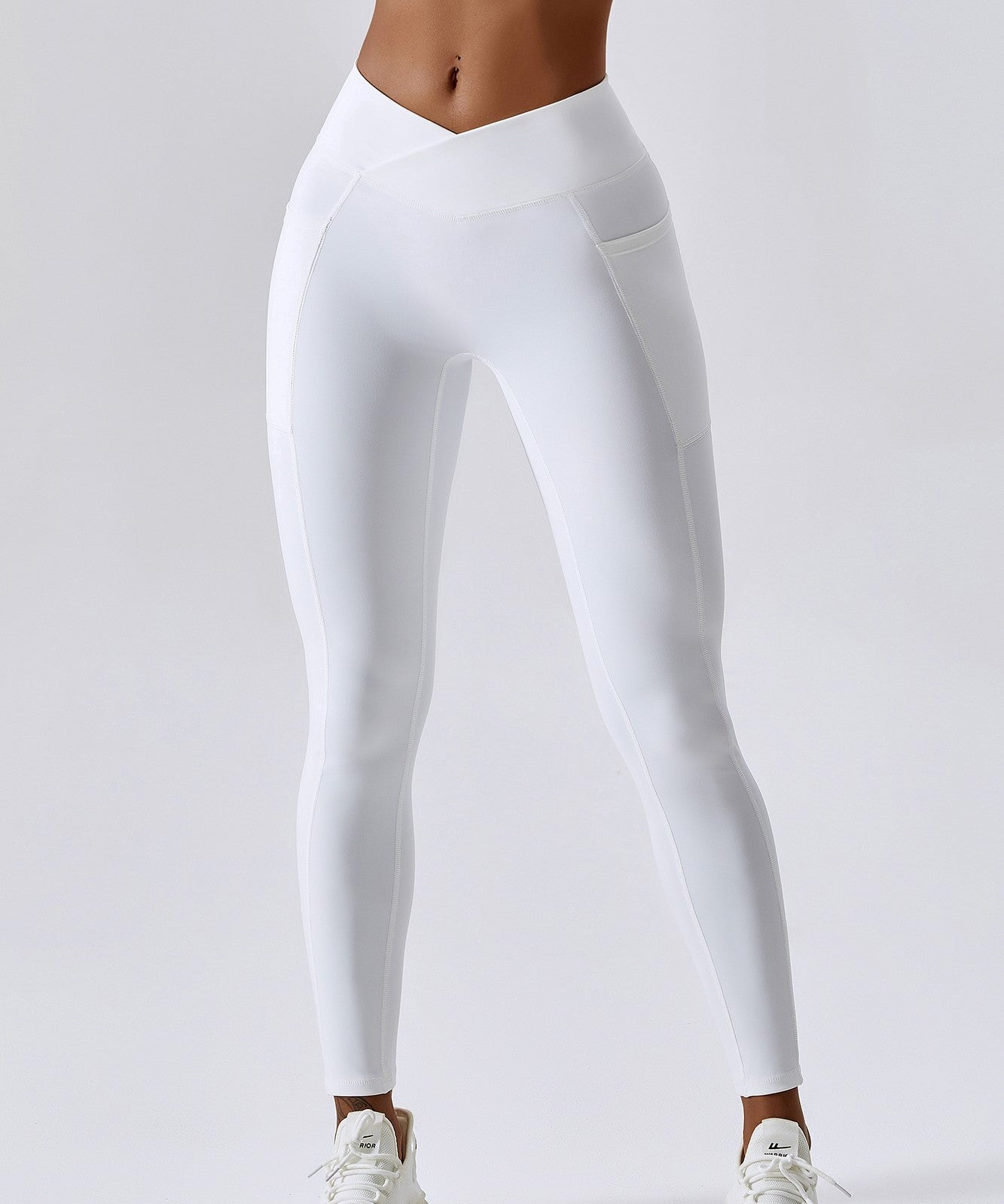 V-Waist Butt-Sculpting Leggings by bornfocus