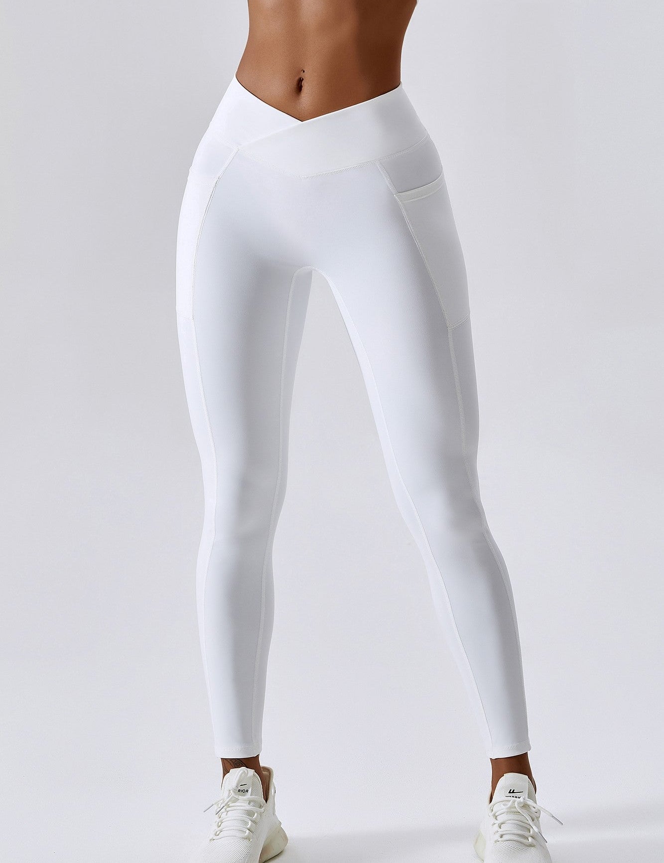 V-Waist Butt-Sculpting Leggings by bornfocus