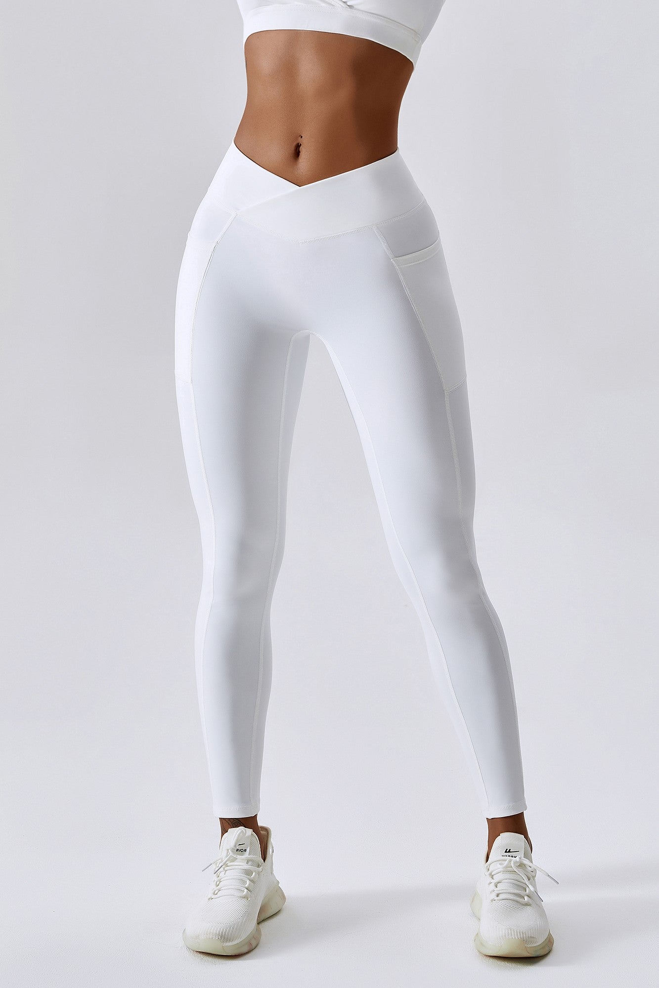 V-Waist Butt-Sculpting Leggings by bornfocus