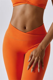 V-Waist Butt-Sculpting Legging by bornfocus