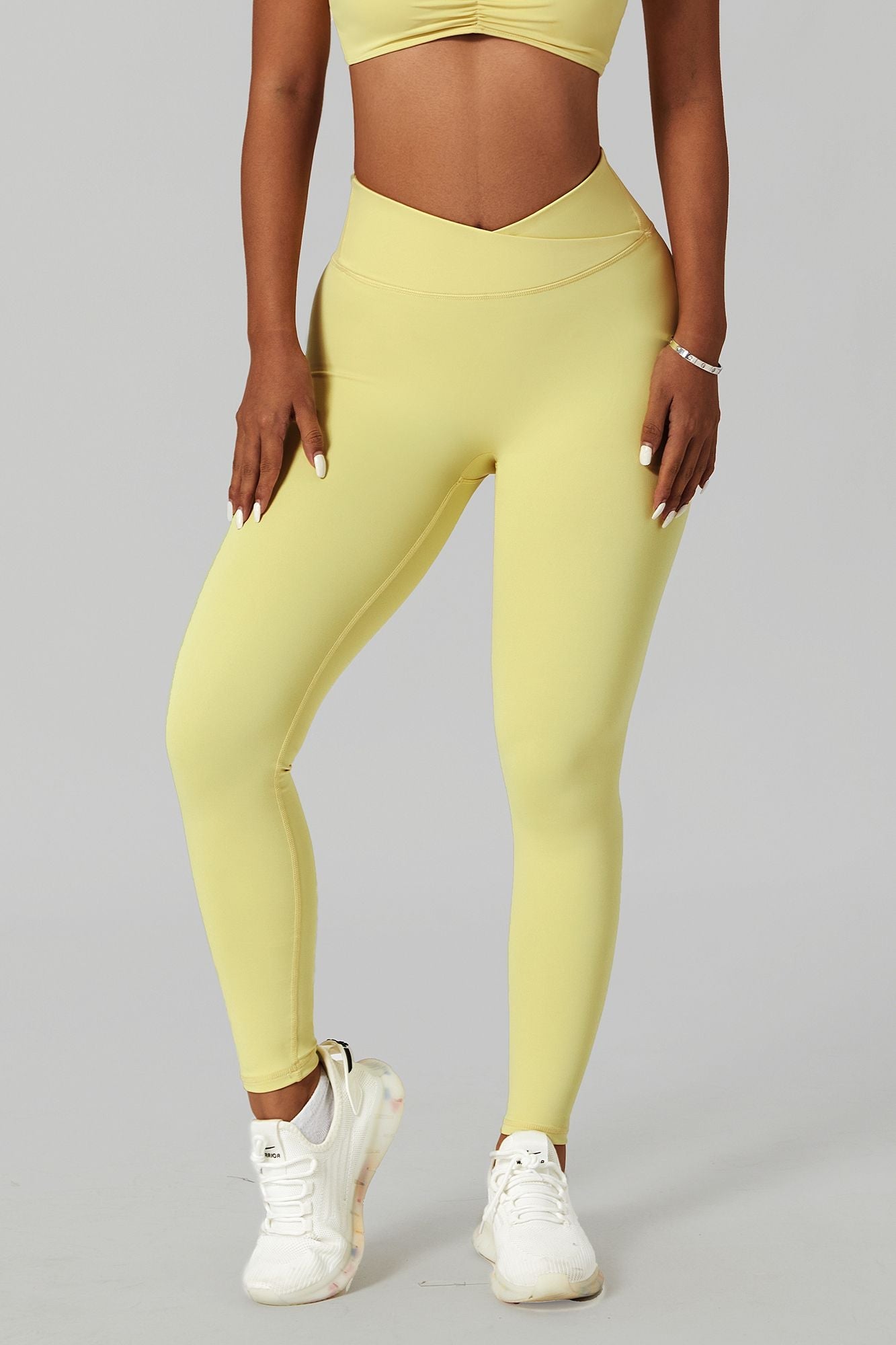 V-Waist Butt-Sculpting Legging by bornfocus