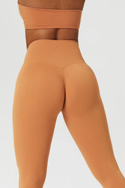 V-Waist Butt-Sculpting Legging by bornfocus