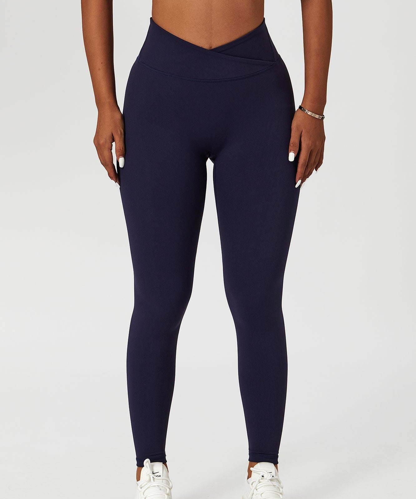 V-Waist Butt-Sculpting Legging by bornfocus