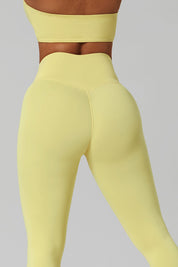 V-Waist Butt-Sculpting Legging by bornfocus