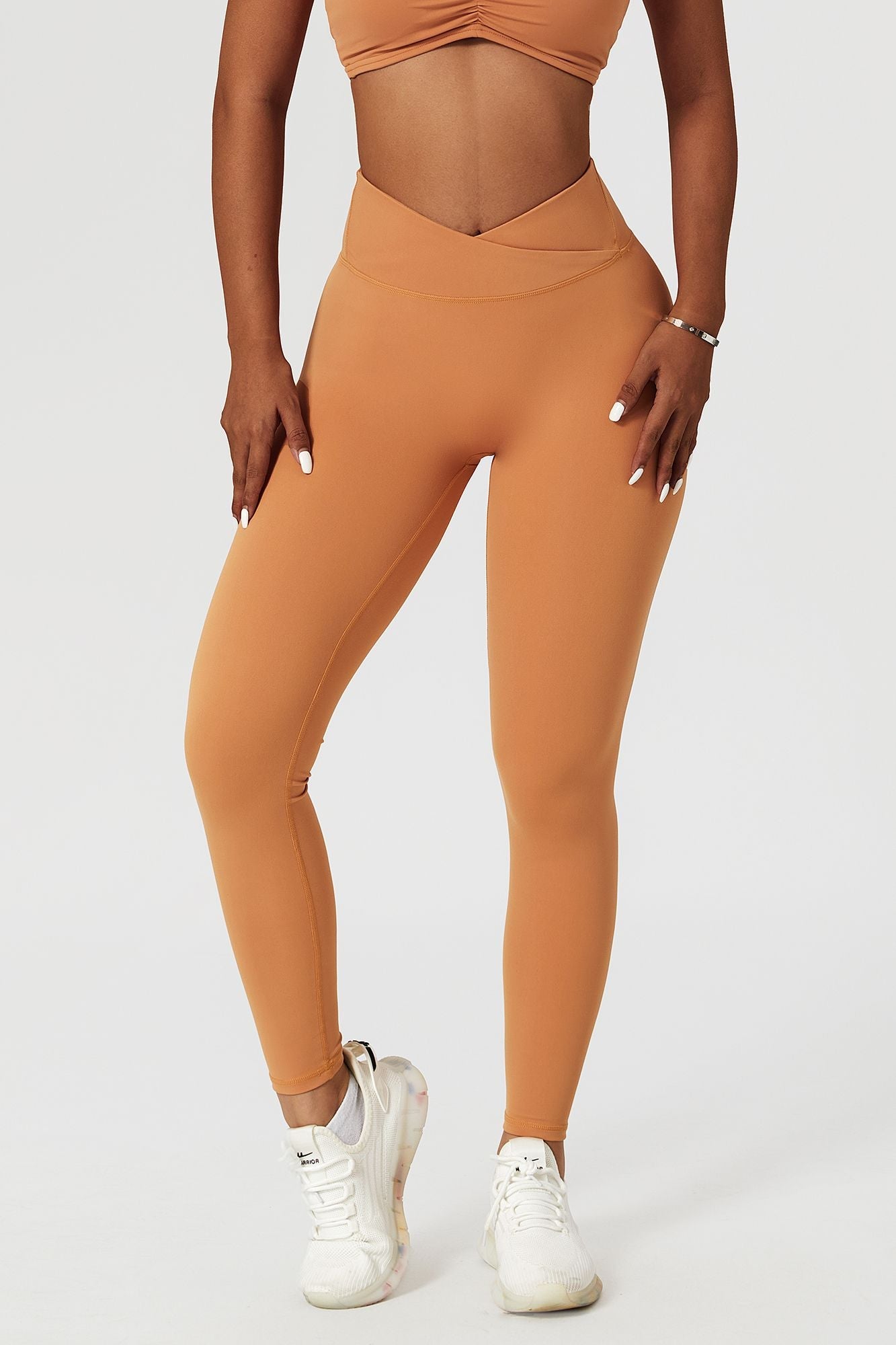 V-Waist Butt-Sculpting Legging by bornfocus