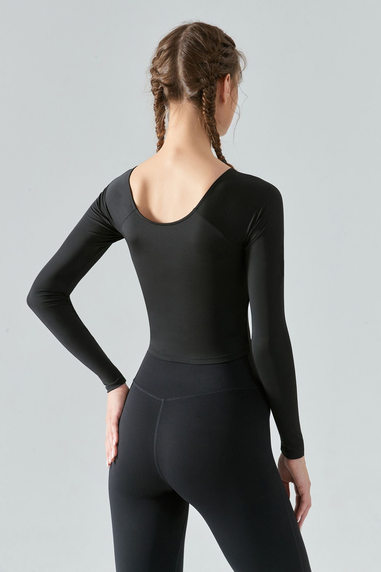 Long Sleeve Front Tie Wrap Detailing Yoga Top by bornfocus