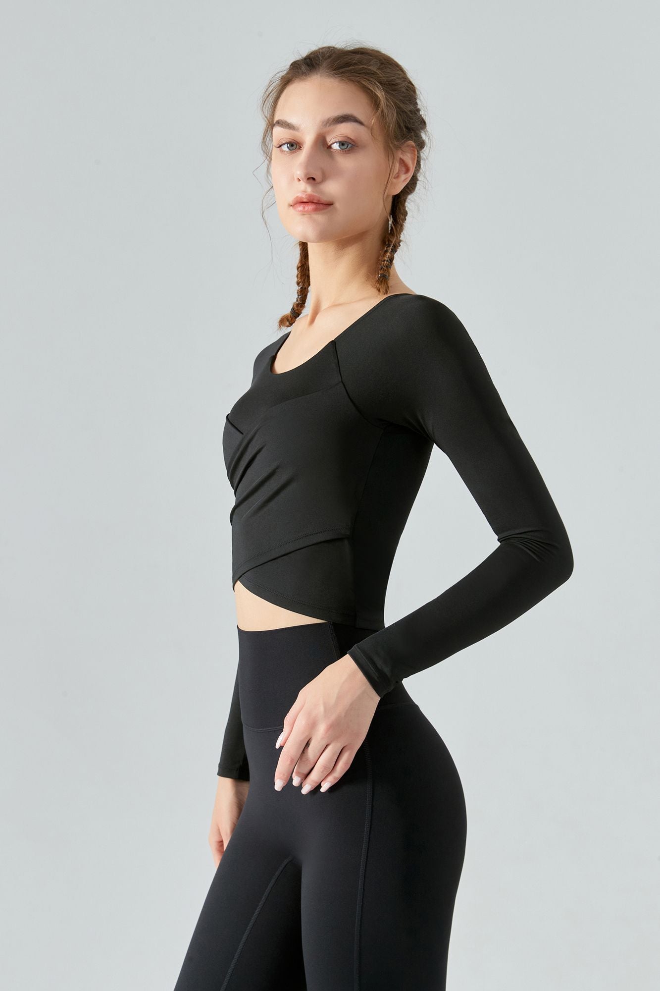 Long Sleeve Front Tie Wrap Detailing Yoga Top by bornfocus