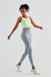 No Front Seam Leggings with Hidden Pocket by bornfocus