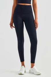 No Front Seam Leggings with Hidden Pocket by bornfocus