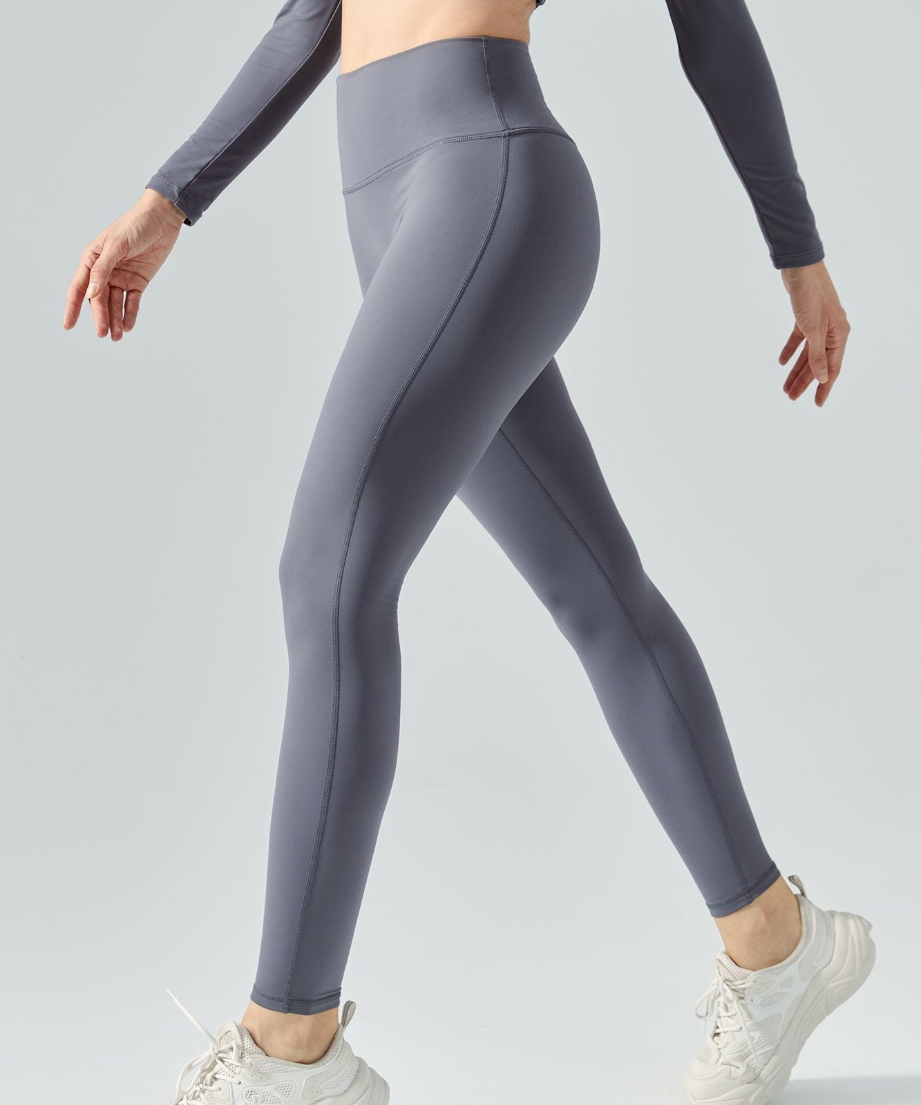 No Front Seam Thermal Workout Leggings by bornfocus